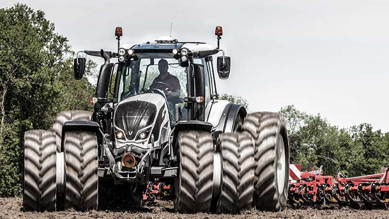 valtra n4 series at forestry work
